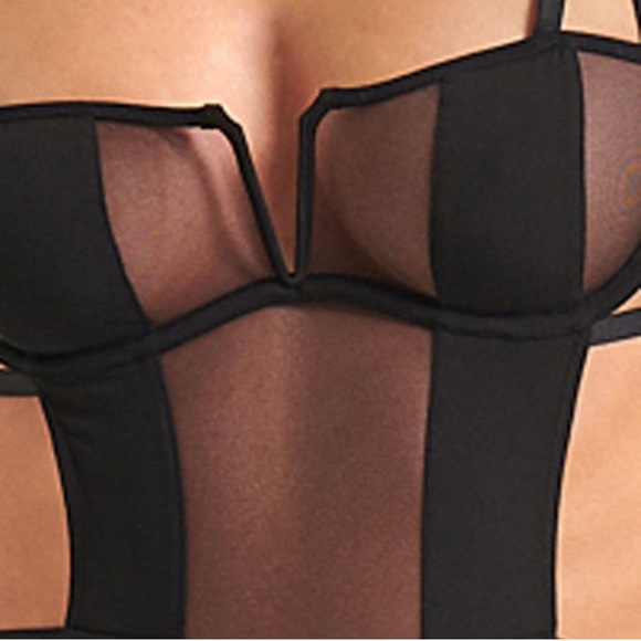 BNWT Bluebella | Orla Mesh Bodysuit | Black | 32C - Picture 4 of 6